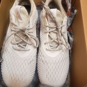 Women's Adidas Alphabounce sneakers